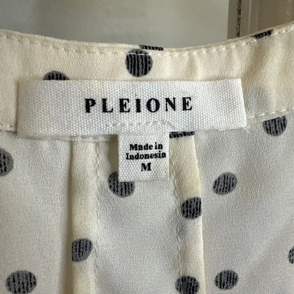 Pleione Sleeveless Top Size M White and Black Polka Dot Cami Shell - Picture 2 of 9